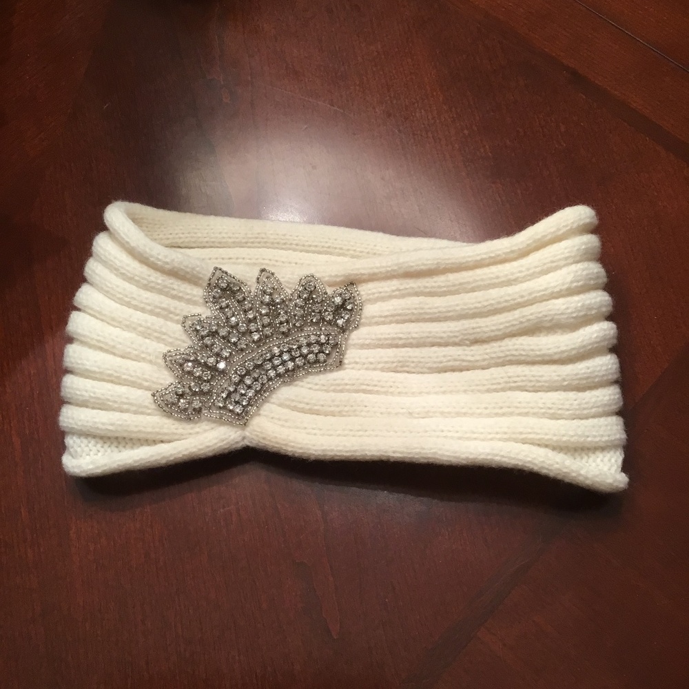 RHINESTONE EAR MUFF